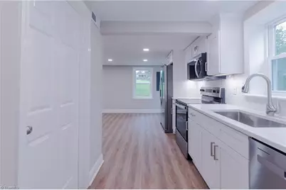 205 Key Street, Pilot Mountain, NC 27041 - Photo 25