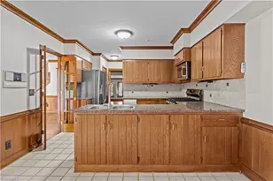 4 Ramsgate Ct, Greensboro, NC 27403 - Photo 9