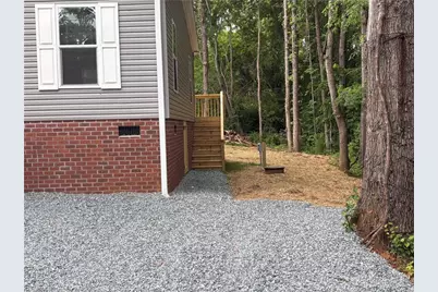 484 Avenue K, Lexington, NC 27292 - Photo 3