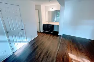 3101 Canterbury St, Greensboro, NC 27408 - Photo 13