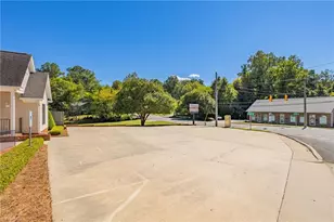 510 W Center St, Lexington, NC 27292 - Photo 3