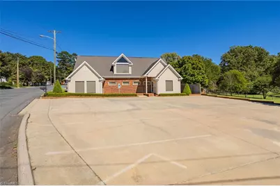 510 W Center Street, Lexington, NC 27292 - Photo 5