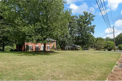 1006 Oakcrest Drive, Reidsville, NC 27320 - Photo 47