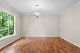 403 Edinburgh Dr, Burlington, NC 27215 - Photo 11