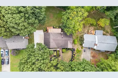 403 Edinburgh Drive, Burlington, NC 27215 - Photo 45