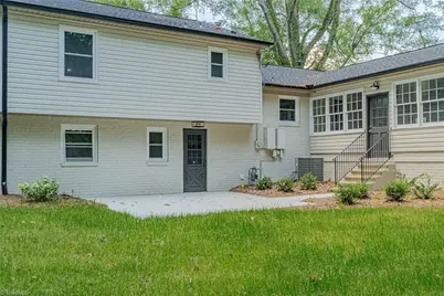 2804 Edgewood Avenue, Burlington, NC 27215 - Photo 33