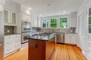 209 W Bessemer Ave, Greensboro, NC 27401 - Photo 17