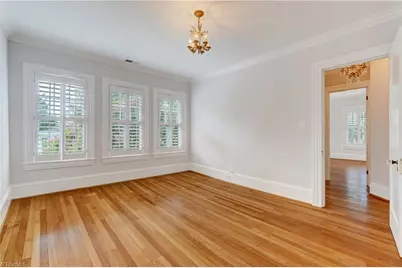 209 W Bessemer Avenue, Greensboro, NC 27401 - Photo 33