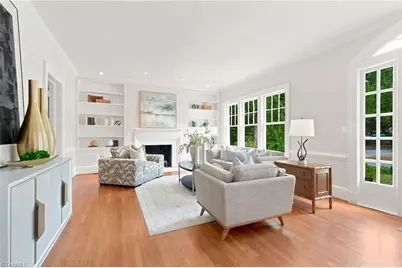 209 W Bessemer Avenue, Greensboro, NC 27401 - Photo 5