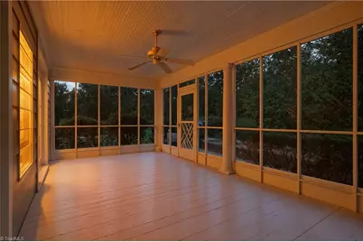 209 W Bessemer Avenue, Greensboro, NC 27401 - Photo 5