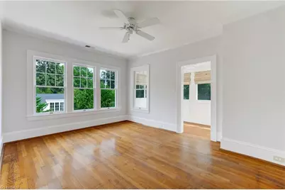 209 W Bessemer Avenue, Greensboro, NC 27401 - Photo 33