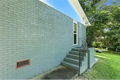 304 Roanoke Street, Reidsville, NC 27360 - Photo 27