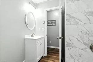 304 Roanoke St, Reidsville, NC 27360 - Photo 25