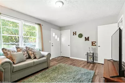 304 Roanoke Street, Reidsville, NC 27360 - Photo 9