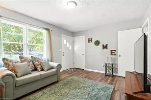 304 Roanoke St, Reidsville, NC 27360 - Photo 9