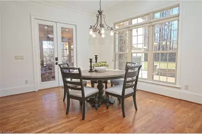 7716 Chesterbrooke Drive, Greensboro, NC 27455 - Photo 15