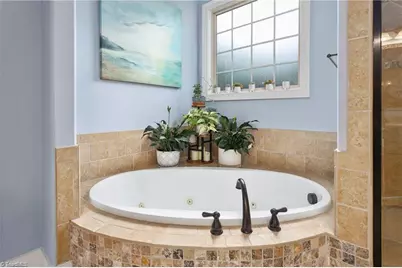 7716 Chesterbrooke Drive, Greensboro, NC 27455 - Photo 23