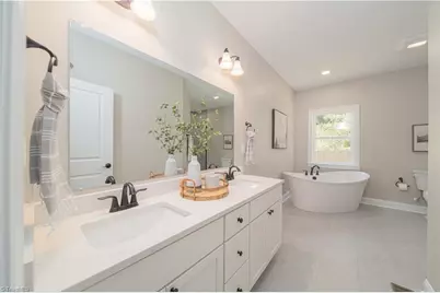 10265 N Nc Highway 150, Clemmons, NC 27012 - Photo 11