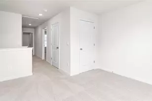 3018 Middle Creek Ln, Greensboro, NC 27405 - Photo 11