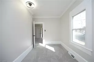 1731 E Webb Ave, Burlington, NC 27217 - Photo 19