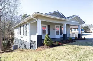 1731 E Webb Ave, Burlington, NC 27217 - Photo 1