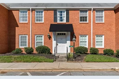 344 Hanover Arms Court #D, Winston-Salem, NC 27104 - Photo 3