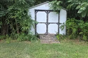 645 Patterson St, Eden, NC 27288 - Photo 21