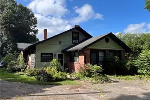 400 Cherry St, Mount Airy, NC 27030 - Photo 3