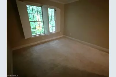 11 Park Village Lane #D, Greensboro, NC 27455 - Photo 7