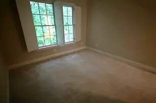 11 Park Village Ln, Greensboro, NC 27455 - Photo 7