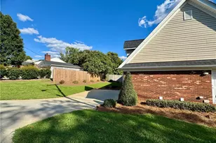 510 W Center St, Lexington, NC 27292 - Photo 39