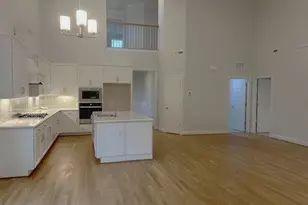 5673 Falkirk Dr, Greensboro, NC 27409 - Photo 7