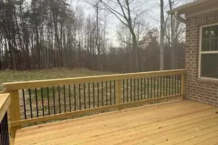 5679 Falkirk Dr, Greensboro, NC 27409 - Photo 23