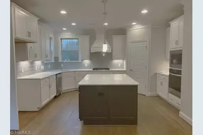 5679 Falkirk Drive, Greensboro, NC 27409 - Photo 9