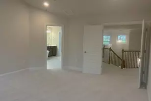 5679 Falkirk Dr, Greensboro, NC 27409 - Photo 17