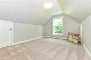 1127 W Northwood St, Greensboro, NC 27408 - Photo 33