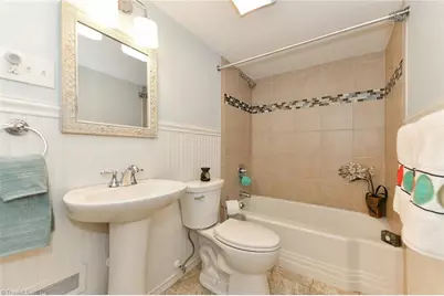 1127 W Northwood Street, Greensboro, NC 27408 - Photo 31