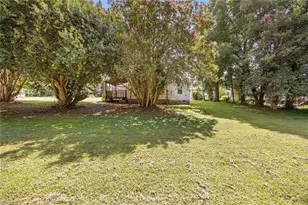 387 New Salem Rd, Randleman, NC 27317 - Photo 35