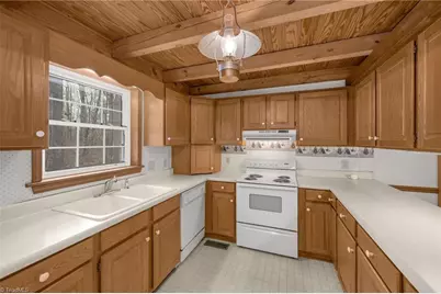 243 Terrie Drive, Winston-Salem, NC 27107 - Photo 31