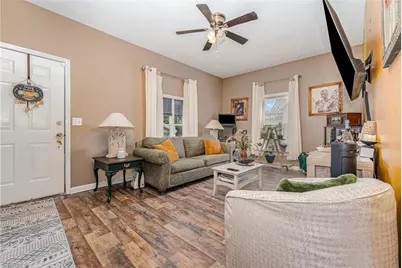 207 Harris Street, Thomasville, NC 27360 - Photo 5