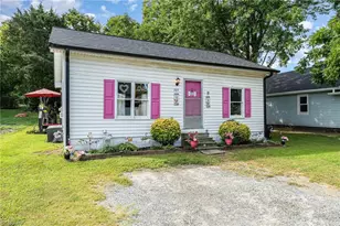 207 Harris St, Thomasville, NC 27360 - Photo 3