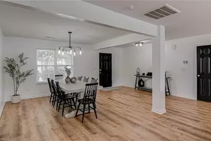 4 Silent Spring Ct, Greensboro, NC 27410 - Photo 3