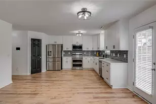 4 Silent Spring Ct, Greensboro, NC 27410 - Photo 11