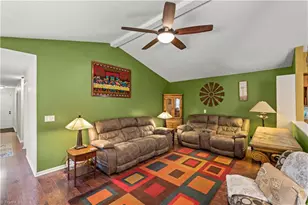 311 Pebble Dr, Thomasville, NC 27360 - Photo 11