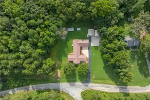 311 Pebble Dr, Thomasville, NC 27360 - Photo 41