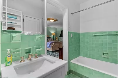 207 Hillcrest Drive, High Point, NC 27626 - Photo 39