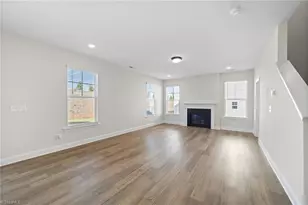 2389 Robbins Perch W Ct, Kernersville, NC 27284 - Photo 7