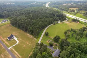 4212 Gracewood Farm Dr, Winston-Salem, NC 27101 - Photo 3