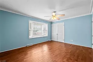 3003 Overton Dr, Greensboro, NC 27408 - Photo 11