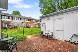 3003 Overton Dr, Greensboro, NC 27408 - Photo 15